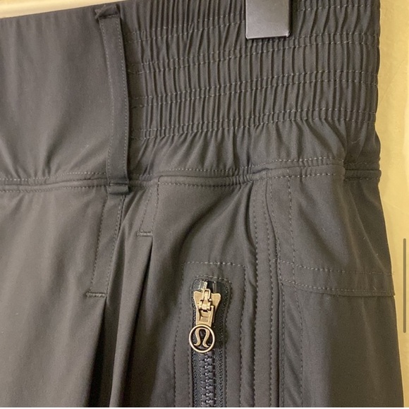 Lululemon Run With Rover Pant Black size 4 - Picture 9 of 10